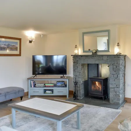 Stallion Barn * Crosby Garrett